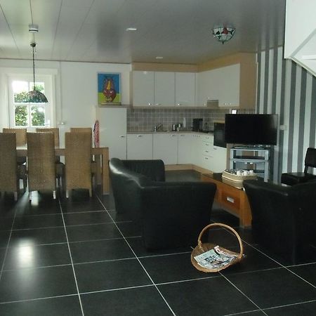 Herkenhoek 3 Bedroom Apartement Heeswijk-Dinther Zewnętrze zdjęcie